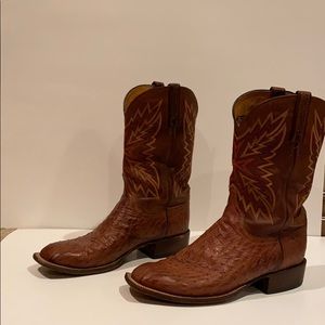Men’s Lucchese 2000 hand crafted boots